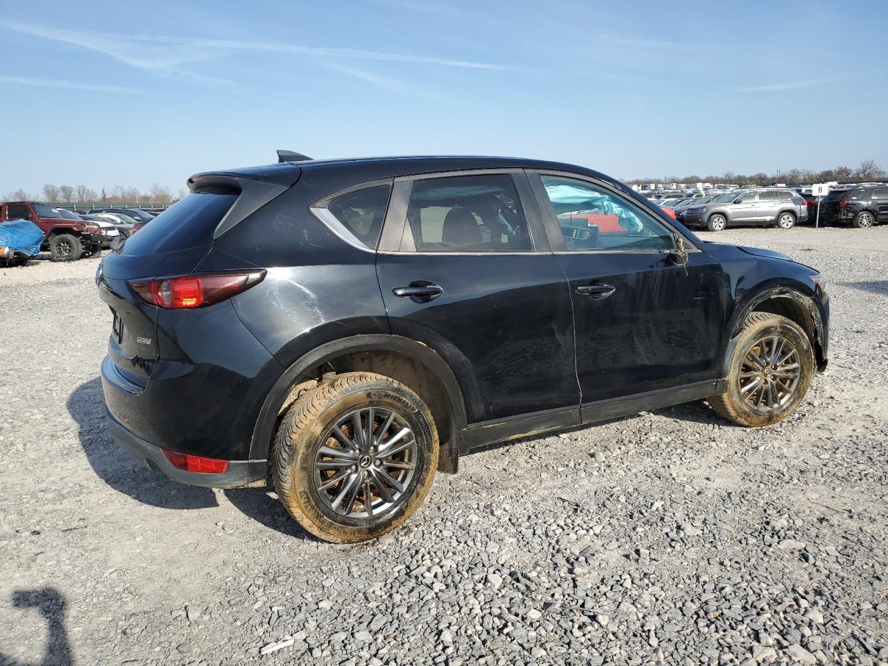 2019 Mazda CX-5 VIN JM3KFACM6K1562646 Copart auction photo, front end / side damage thumbnail 3