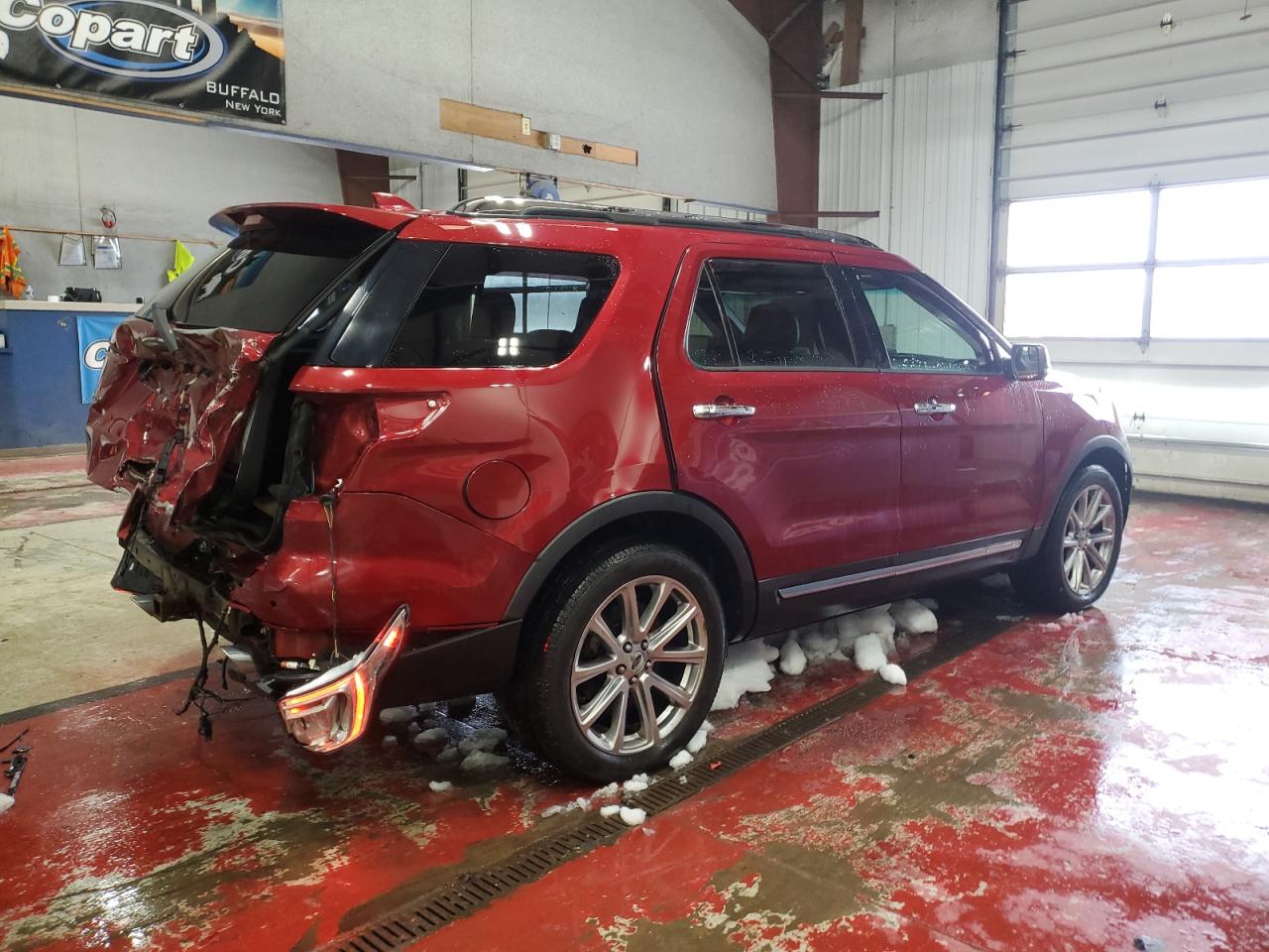 2016 Ford Explorer VIN 1FM5K8F83GGB03373 Copart auction photo, rear end / front end damage thumbnail 3