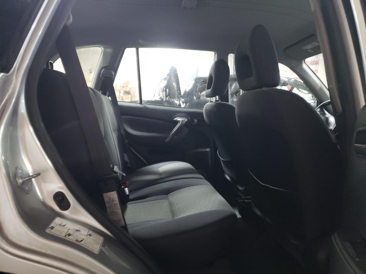 2005 Toyota RAV 4 VIN JTEHD20V156042529 Copart auction photo, front end / side damage thumbnail 10
