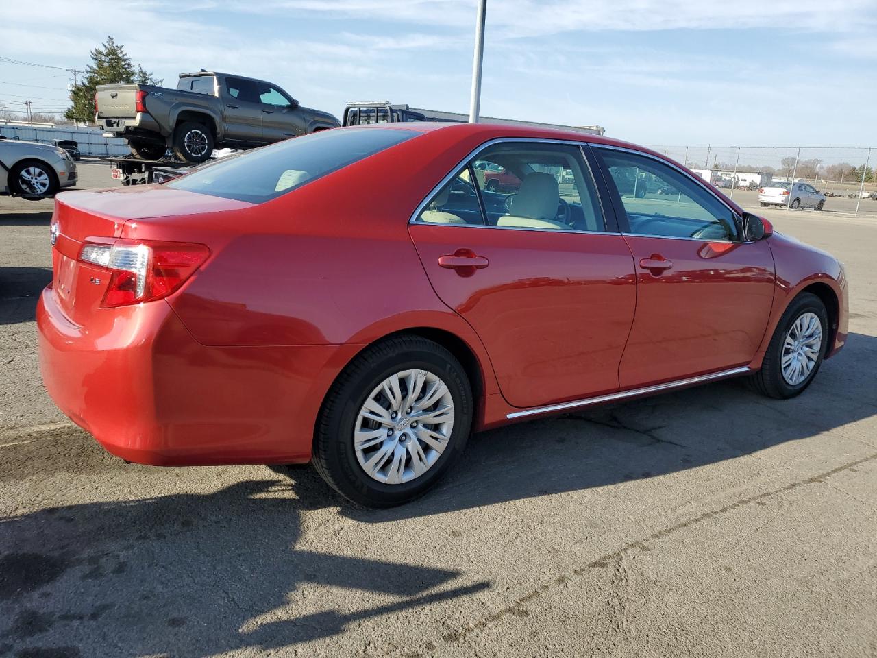 2013 Toyota Camry VIN 4T1BF1FK3DU714723 Copart auction photo, rear end damage thumbnail 3