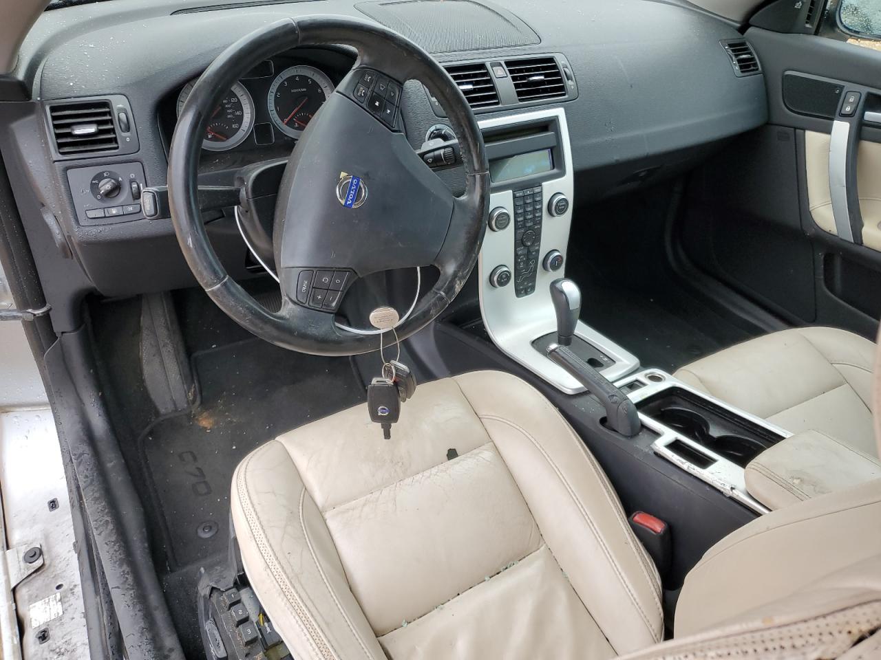2013 Volvo C70 VIN YV1672MC9DJ137647 Copart auction photo, all over damage thumbnail 8
