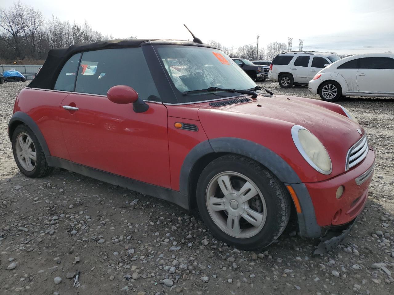 2005 MINI Cooper VIN WMWRF33525TG12494 Copart auction photo, side / all over damage thumbnail 4