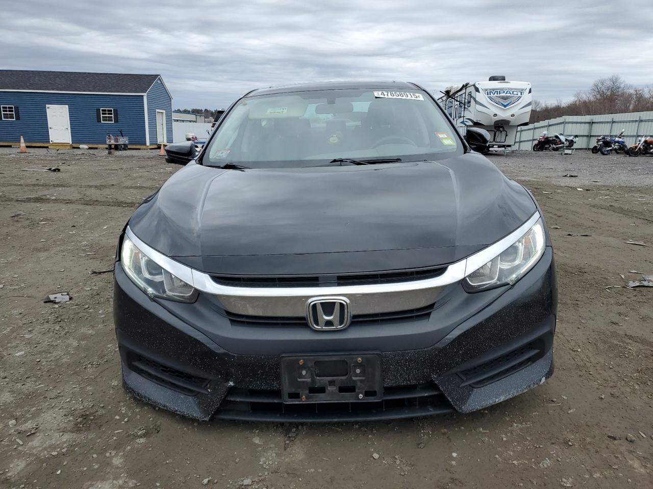 2016 Honda Civic VIN 19XFC2F70GE219950 Copart auction photo, side / front end damage thumbnail 5
