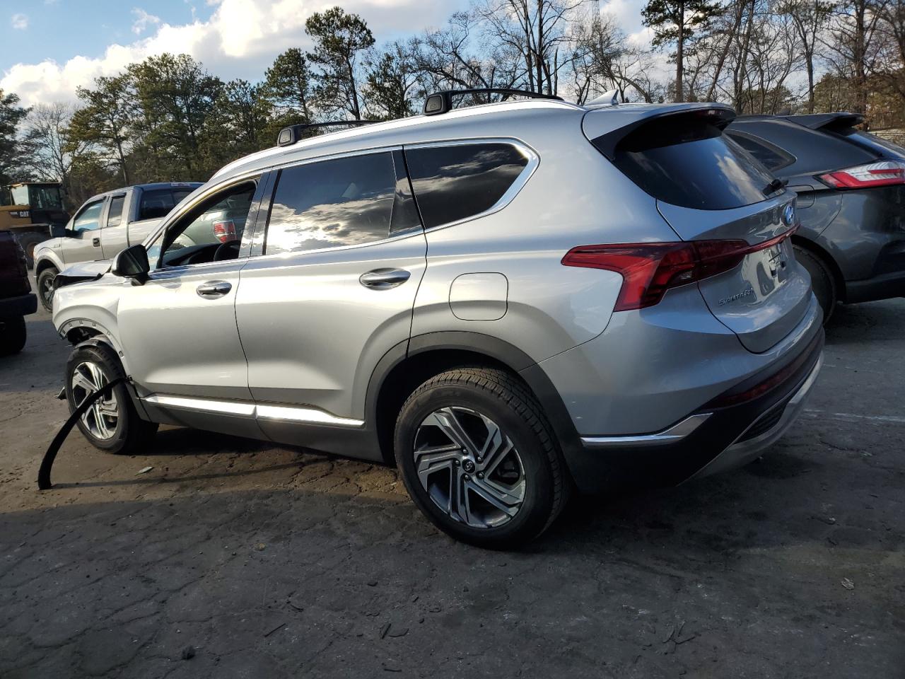 2022 Hyundai Santa Fe VIN 5NMS24AJ4NH434768 Copart auction photo, front end damage thumbnail 2