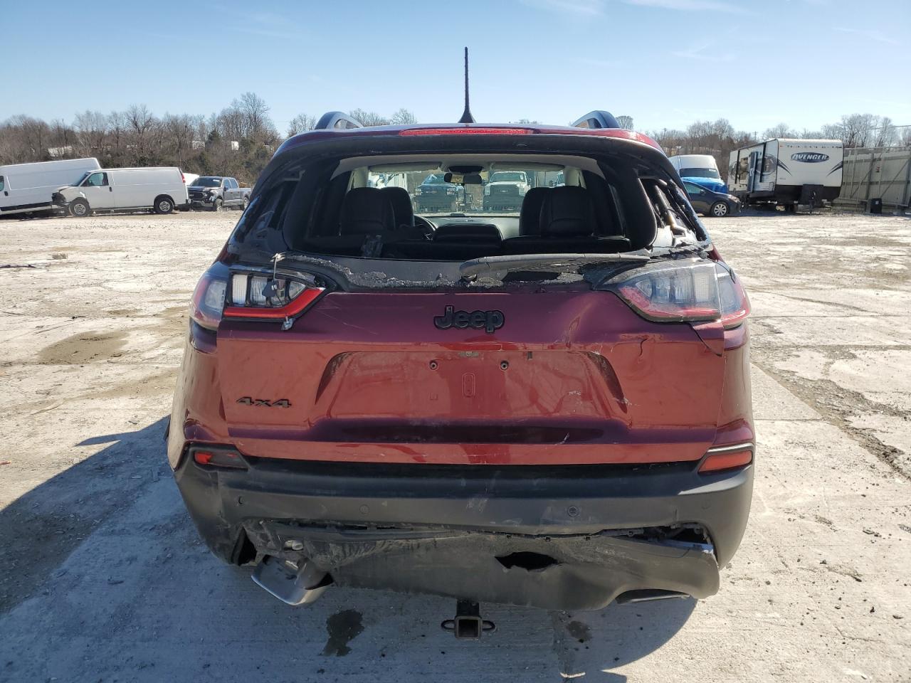 2019 Jeep Grand Cherokee VIN 1C4PJMLN4KD334814 Copart auction photo, rear end / minor dent/scratches damage thumbnail 6