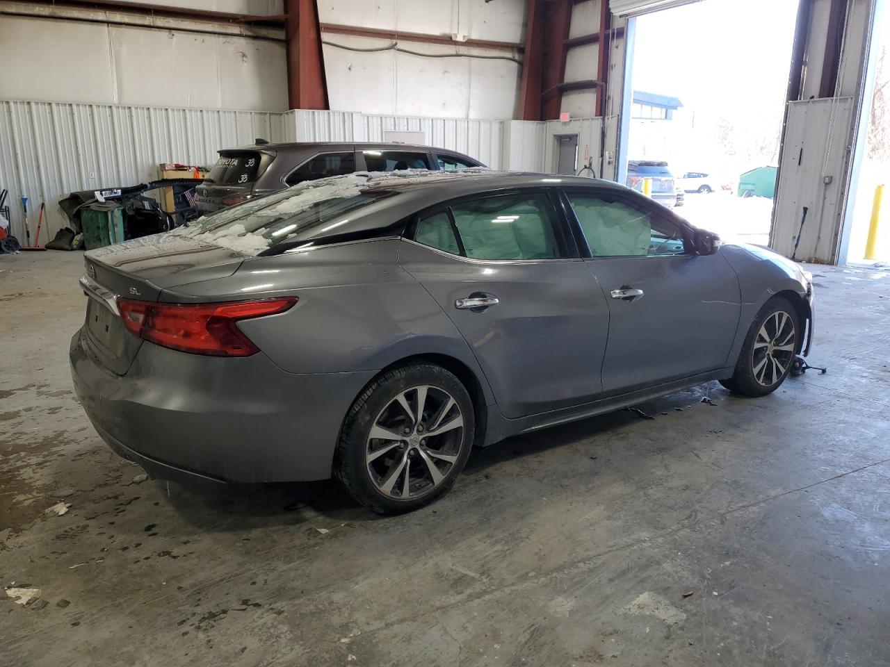 2016 Nissan Maxima VIN 1N4AA6APXGC440127 Copart auction photo, front end / undercarriage damage thumbnail 3