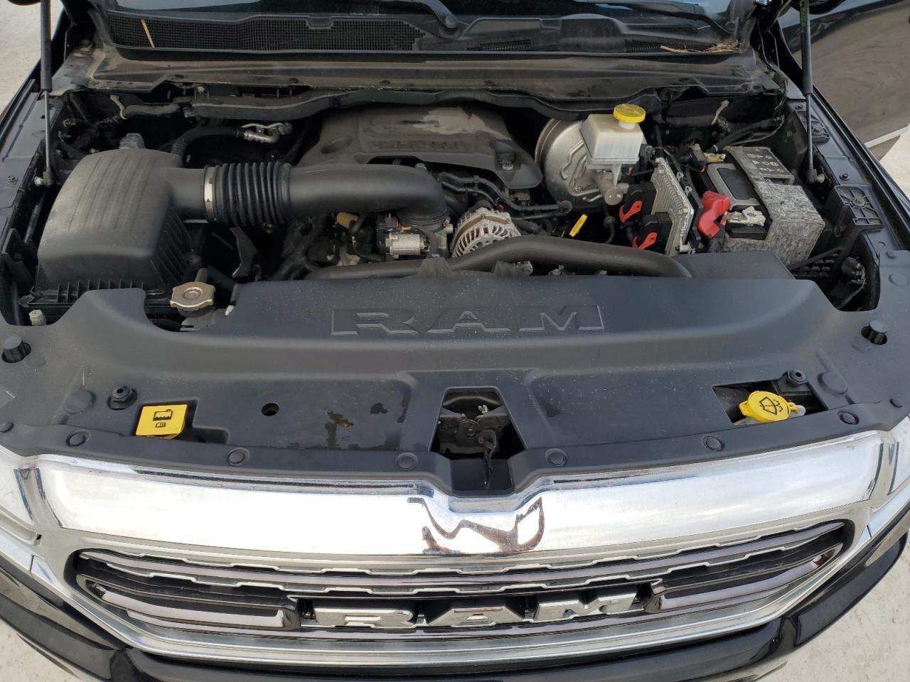 2019 RAM 1500 VIN 1C6SRFPT4KN599824 Copart auction photo, water/flood damage thumbnail 11