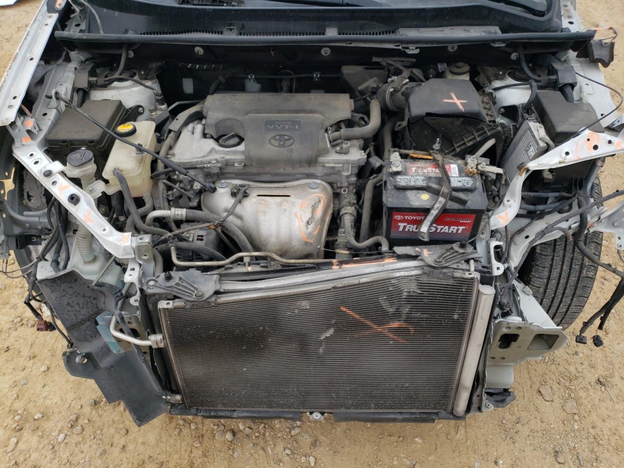 2017 Toyota RAV 4 VIN 2T3WFREVXHW352432 Copart auction photo, front end / minor dent/scratches damage thumbnail 12