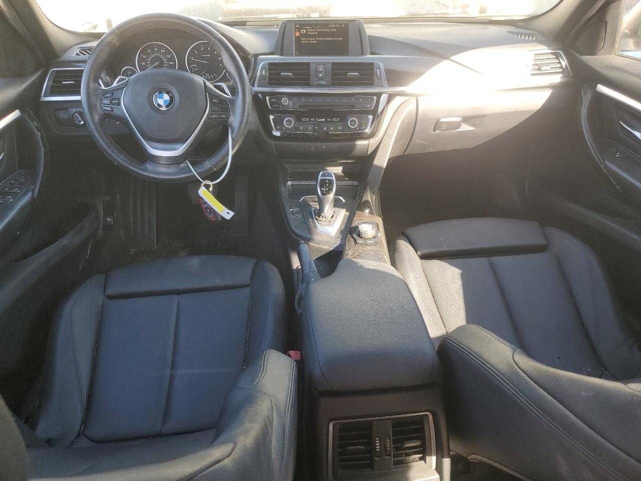 2016 BMW 3er VIN WBA8E9G57GNT81382 Copart auction photo, side / rear end damage thumbnail 8