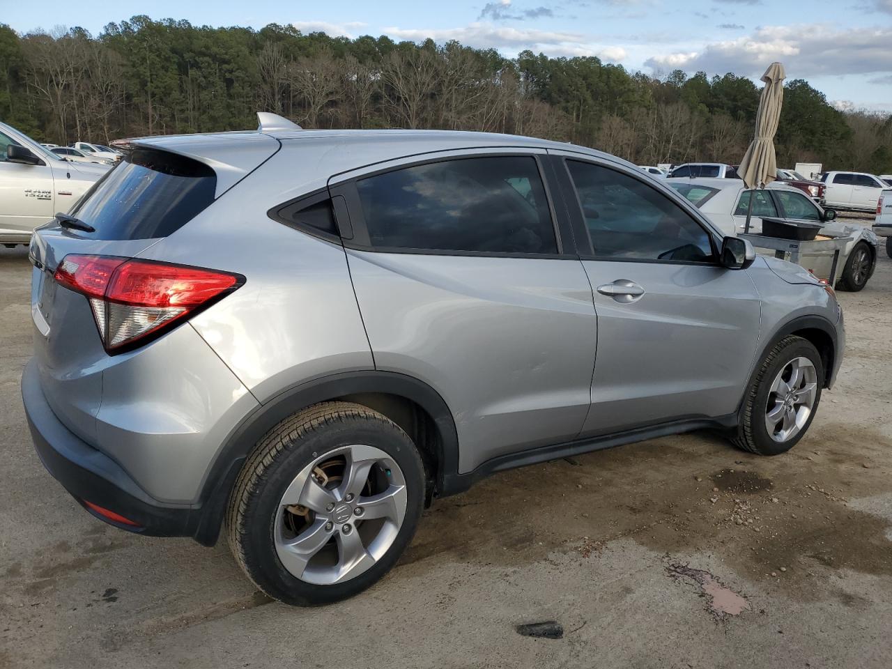 2019 Honda HR-V VIN 3CZRU5H3XKG713990 Copart auction photo, front end / top/roof damage thumbnail 3