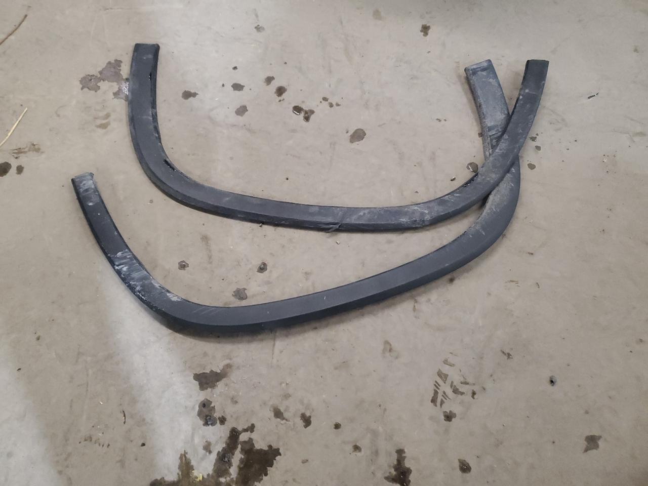 2019 Chevrolet Traverse VIN 1GNEVGKW7KJ318722 Copart auction photo, front end / side damage thumbnail 13