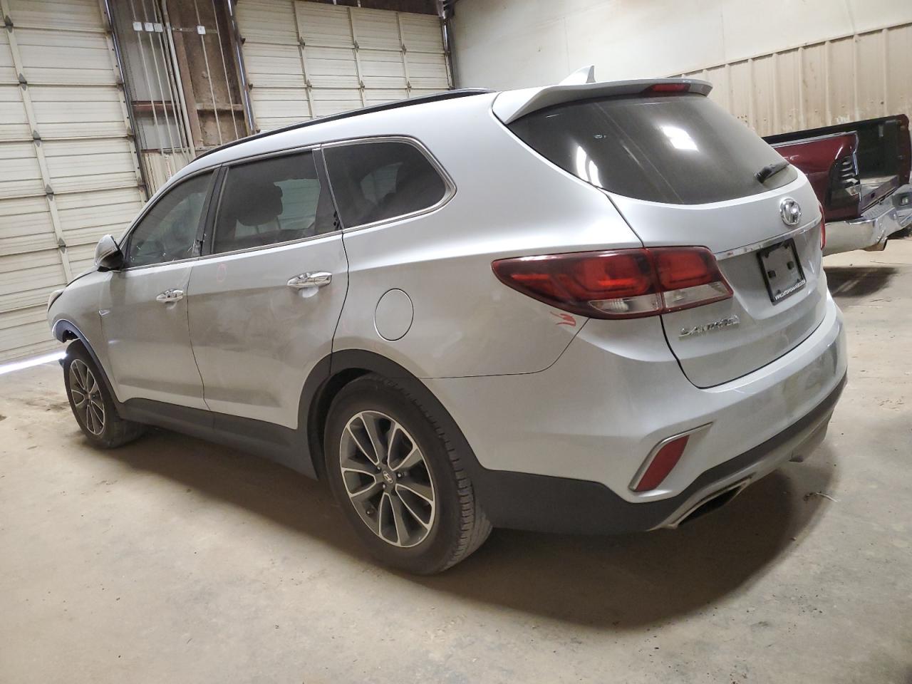 2018 Hyundai Santa Fe VIN KM8SN4HFXJU292840 Copart auction photo, front end / minor dent/scratches damage thumbnail 2
