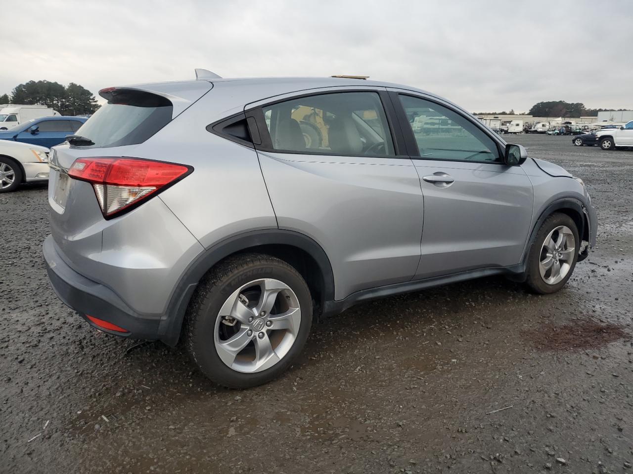 2021 Honda HR-V VIN 3CZRU5H32MM730397 Copart auction photo, front end damage thumbnail 3