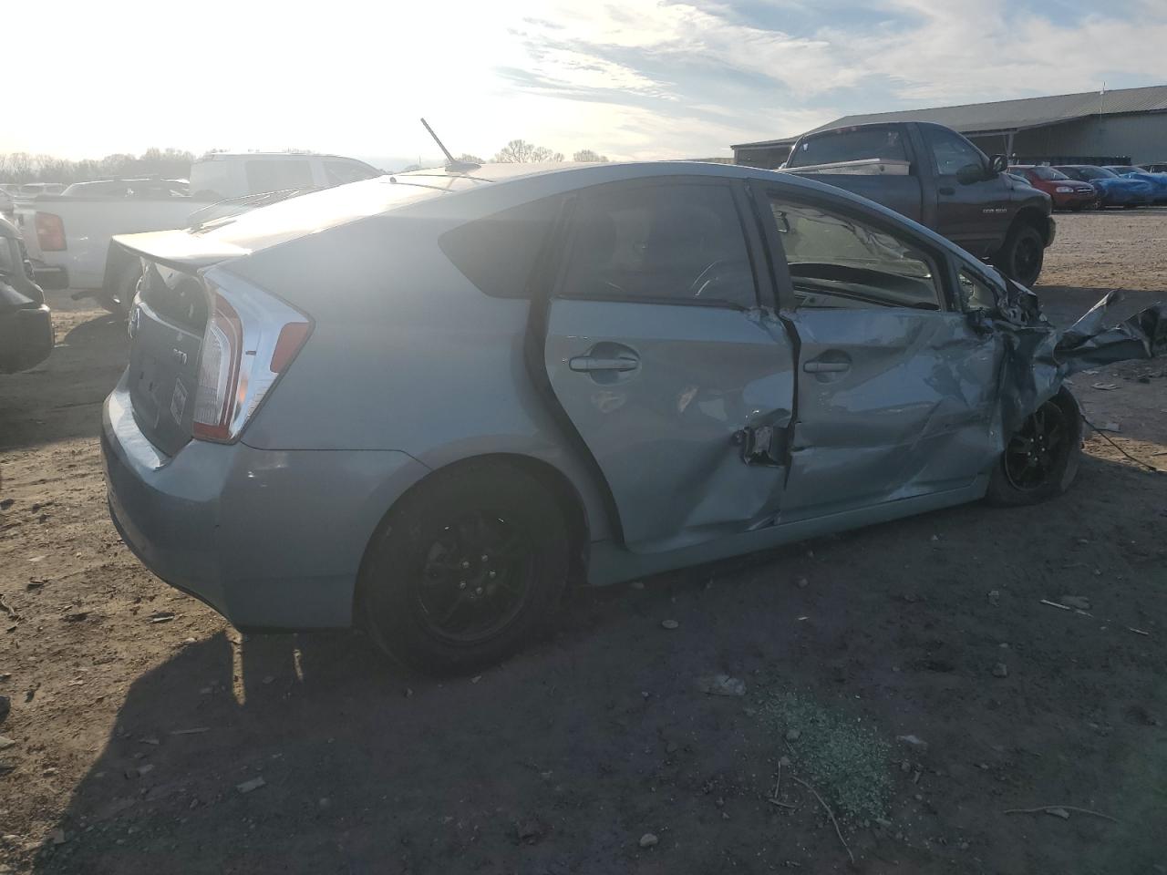 2015 Toyota Prius VIN JTDKN3DU8F1920552 Copart auction photo, front end / side damage thumbnail 3