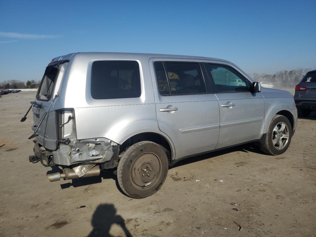 2013 Honda Pilot VIN 5FNYF4H58DB063167 Copart auction photo, rear end / minor dent/scratches damage thumbnail 3