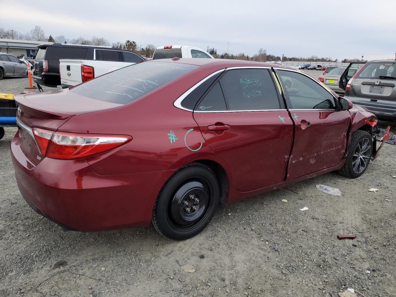 2015 Toyota Camry VIN 4T1BF1FK7FU985559 Copart auction photo, side / front end damage thumbnail 3