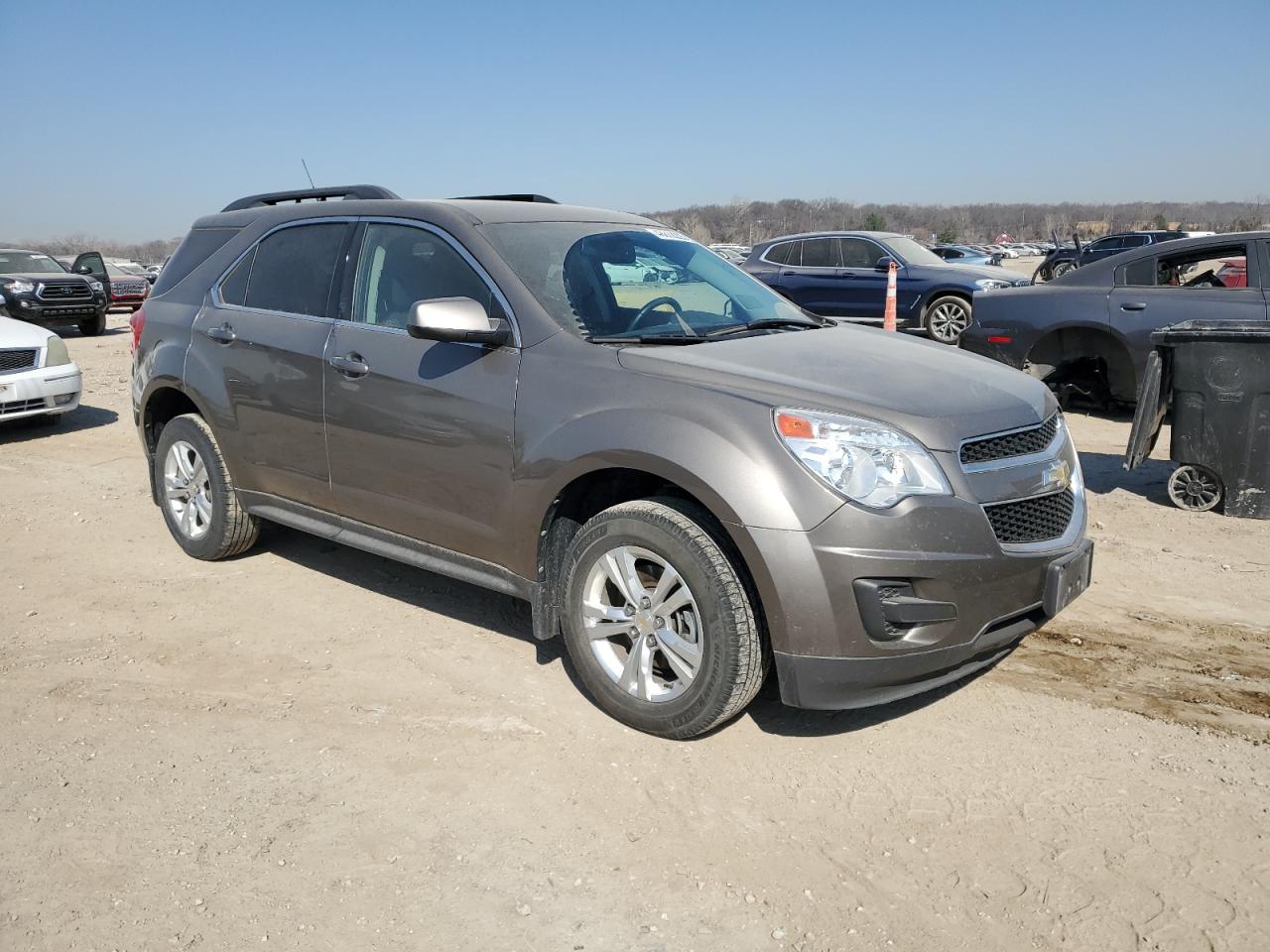 2011 Chevrolet Equinox VIN 2CNALDEC6B6458511 Copart auction photo, normal wear damage thumbnail 4