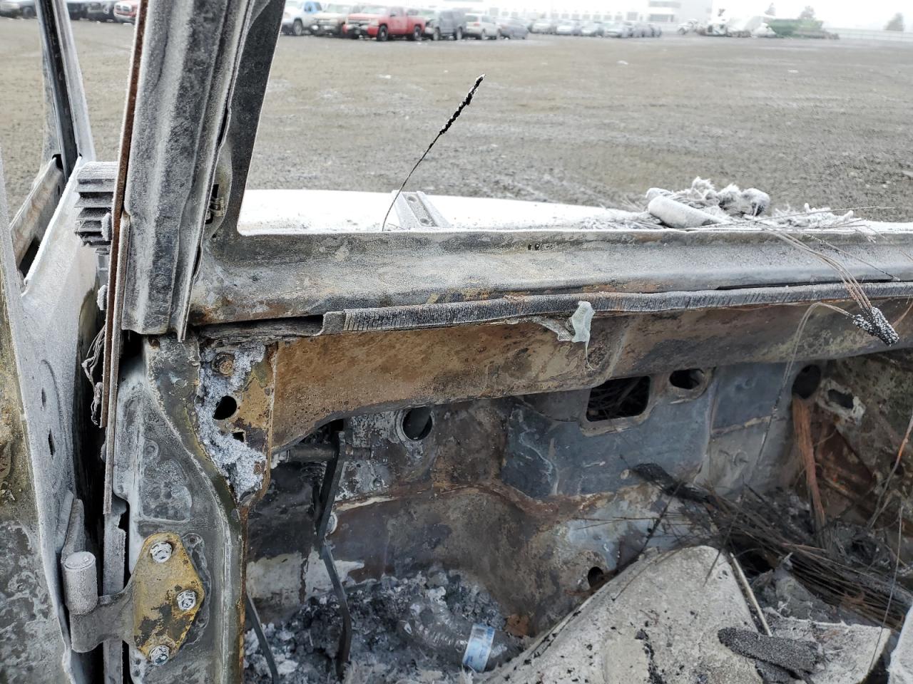 2007 Jeep Wrangler VIN 1J8GA59107L121438 Copart auction photo, burn damage thumbnail 9
