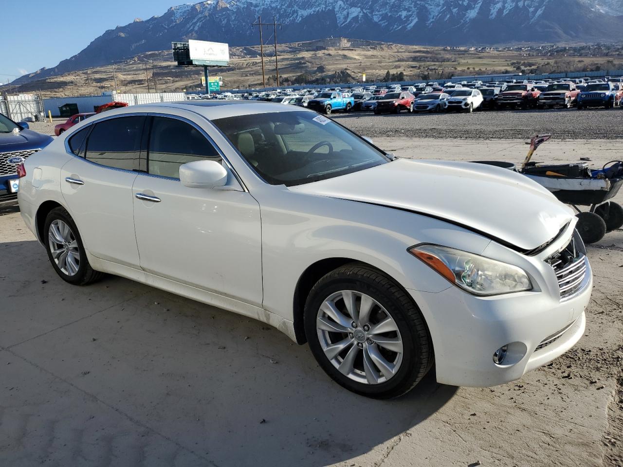 2011 Infiniti M VIN JN1BY1AR8BM374388 Copart auction photo, front end damage thumbnail 4