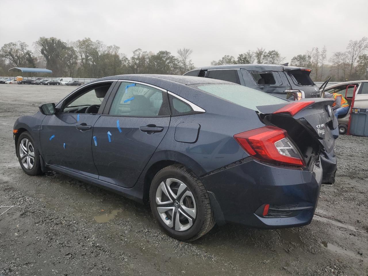 2016 Honda Civic VIN 19XFC2F57GE015337 Copart auction photo, rear end / front end damage thumbnail 2