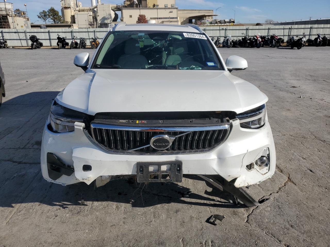 2023 Volvo XC40 VIN YV4L12UE0P2042286 Copart auction photo, front end damage thumbnail 5