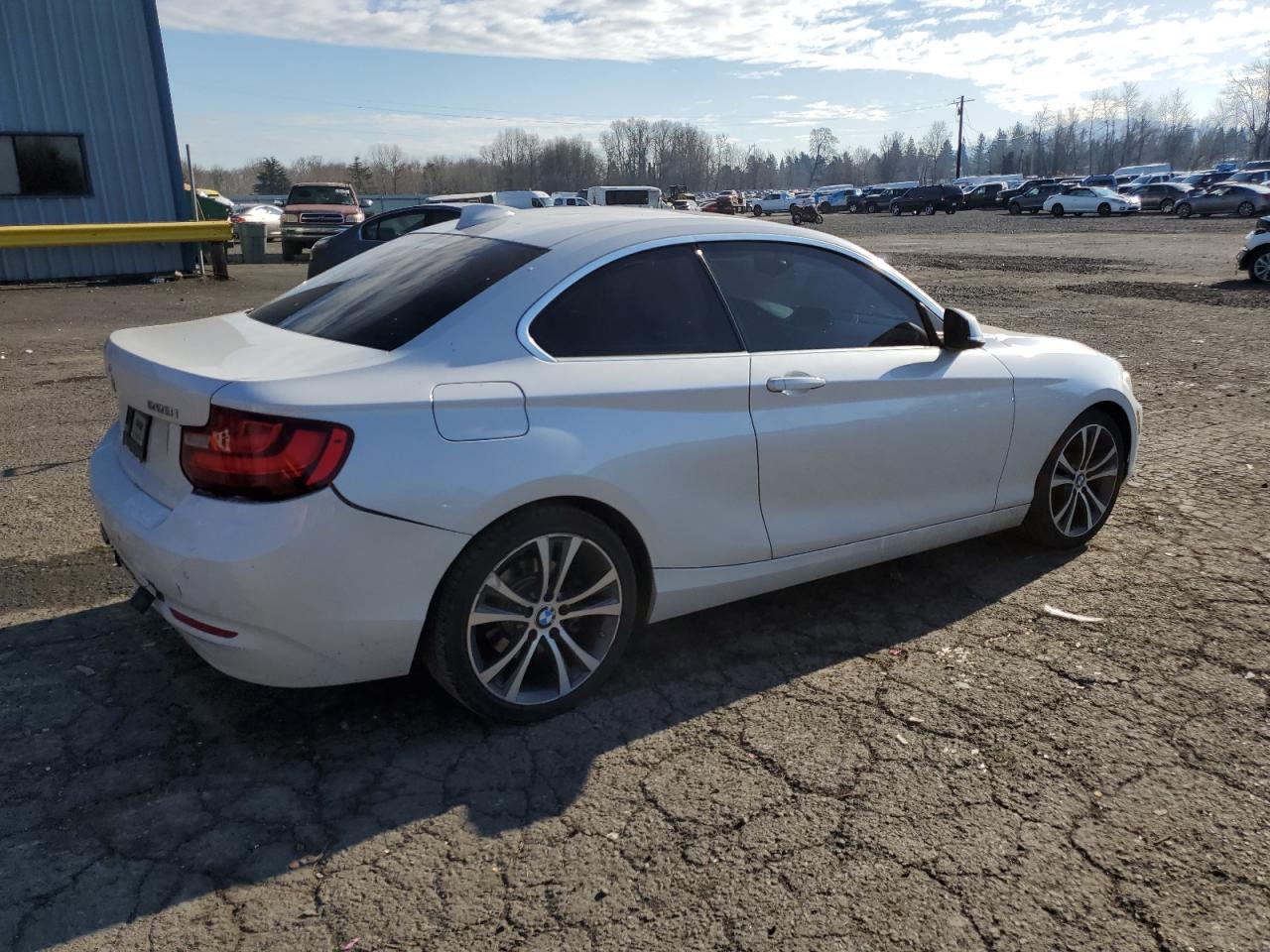 2016 BMW 2er VIN WBA1F9C59GV545896 Copart auction photo, front end / rear end damage thumbnail 3