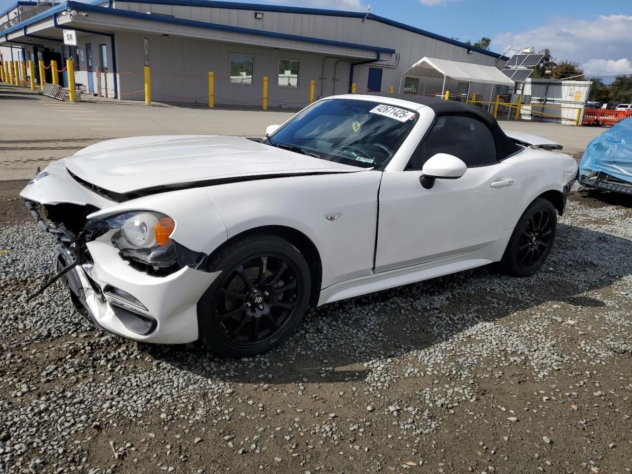 2017 Fiat 124 Spider VIN JC1NFAEKXH0129702