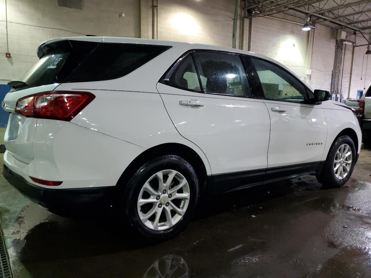 2019 Chevrolet Equinox VIN 2GNAXHEV2K6205890 Copart auction photo, front end damage thumbnail 3