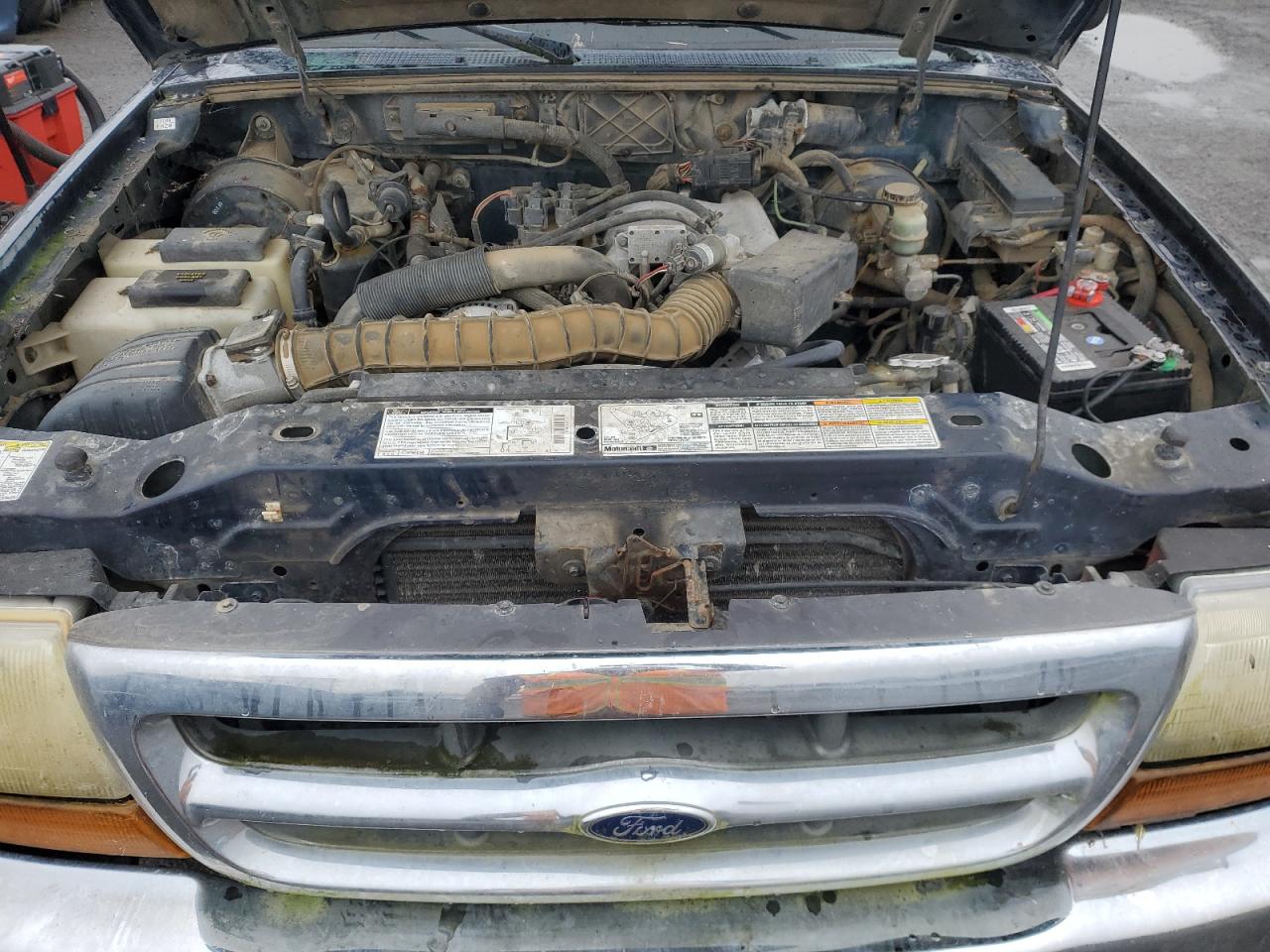 2000 Ford Ranger VIN 1FTYR14VXYTB35274 Copart auction photo, biohazard/chemical damage thumbnail 11