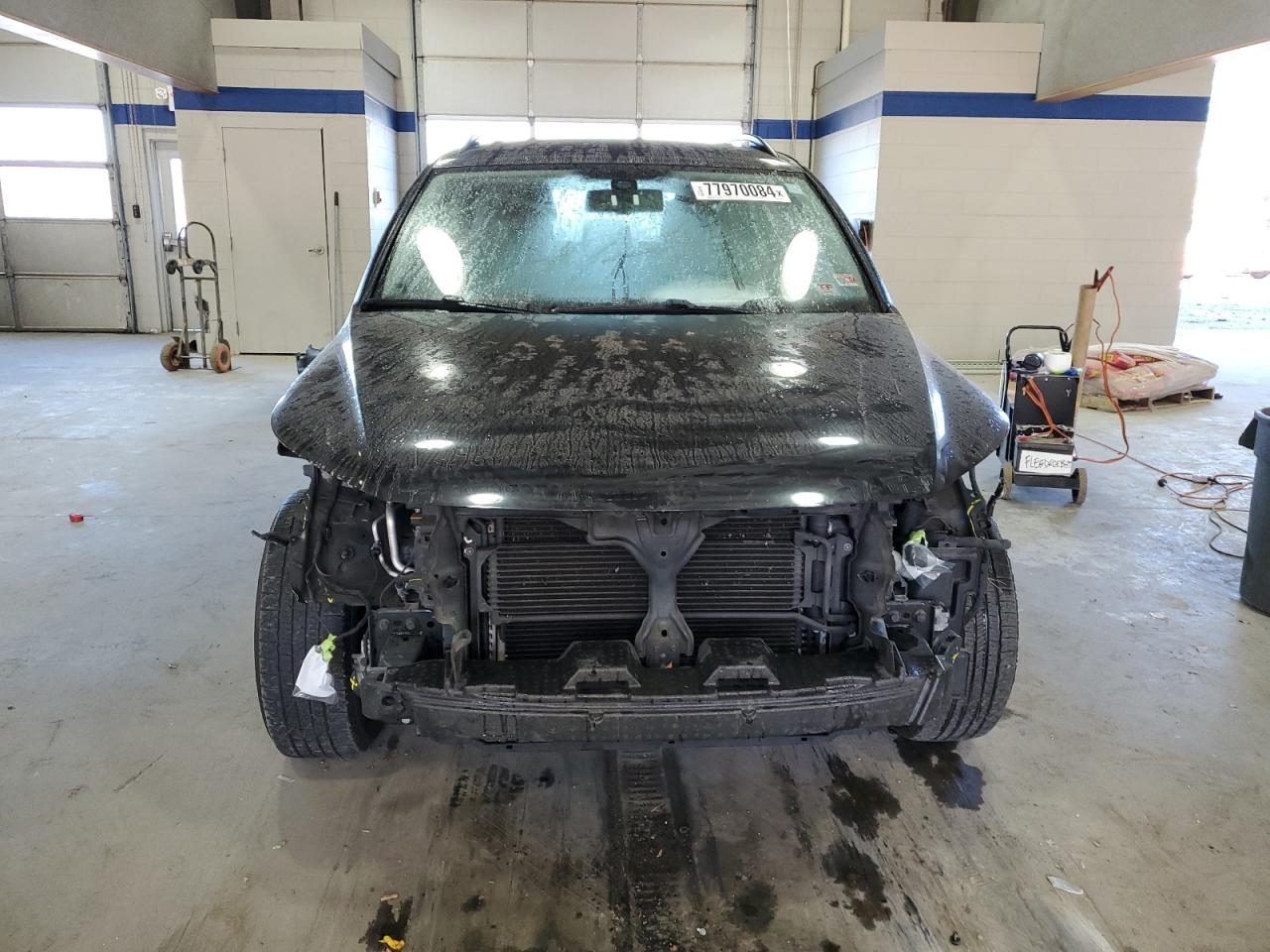 2017 Volkswagen Tiguan VIN WVGBV7AX1HW512692 Copart auction photo, front end / stripped damage thumbnail 5