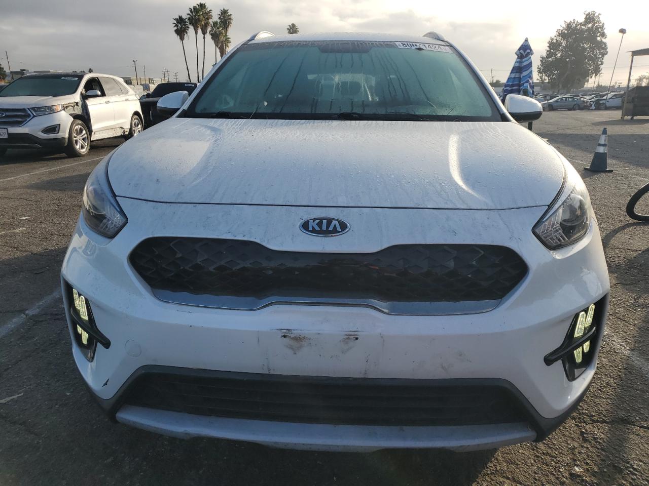 2020 KIA Niro VIN KNDCB3LC8L5371607 Copart auction photo, rear end / minor dent/scratches damage thumbnail 5