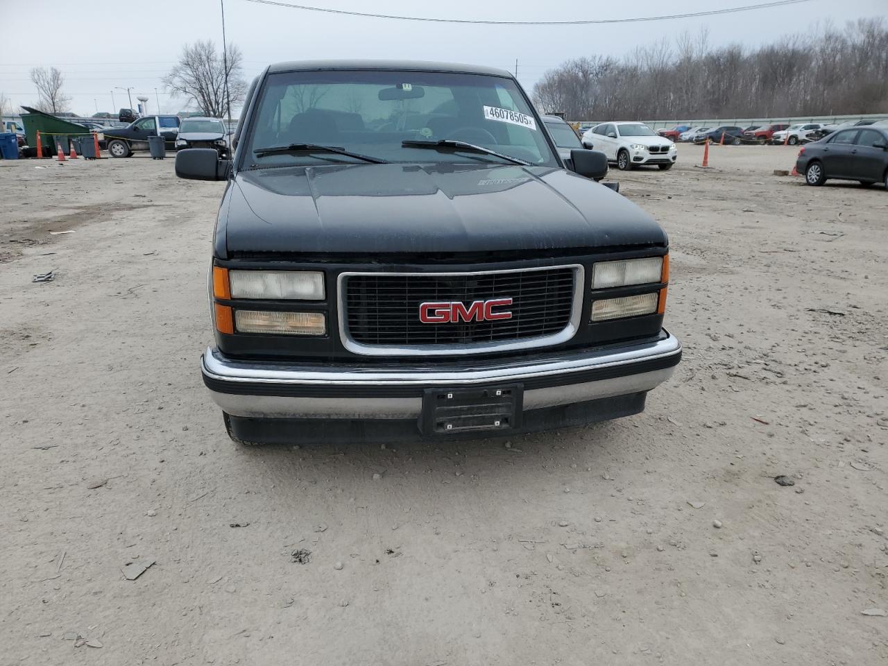 1997 GMC Sierra VIN 1GTEC19M0VE552763 Copart auction photo, side damage thumbnail 5