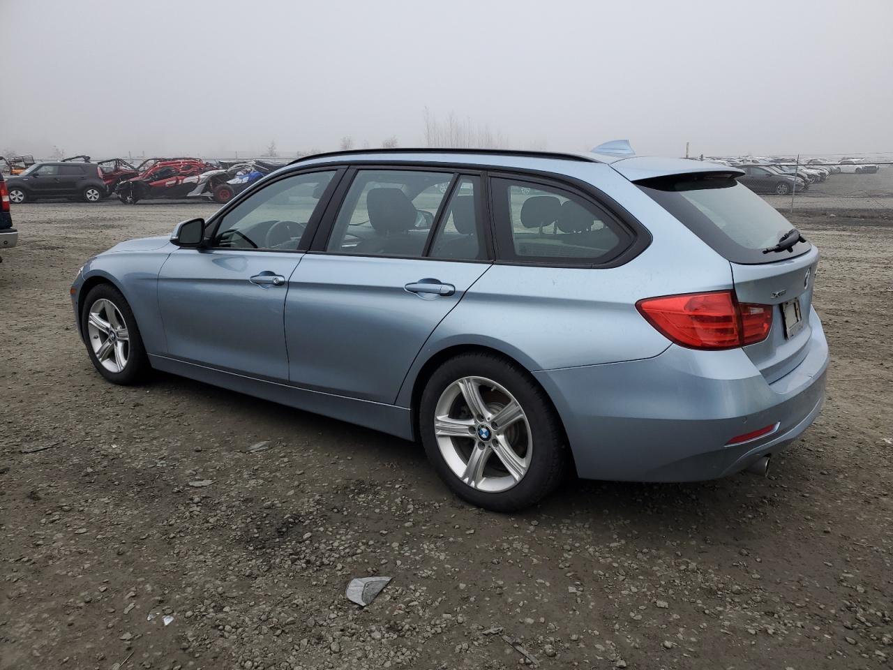 2014 BMW 3er VIN WBA3K5C50EKT33075 Copart auction photo, normal wear damage thumbnail 2