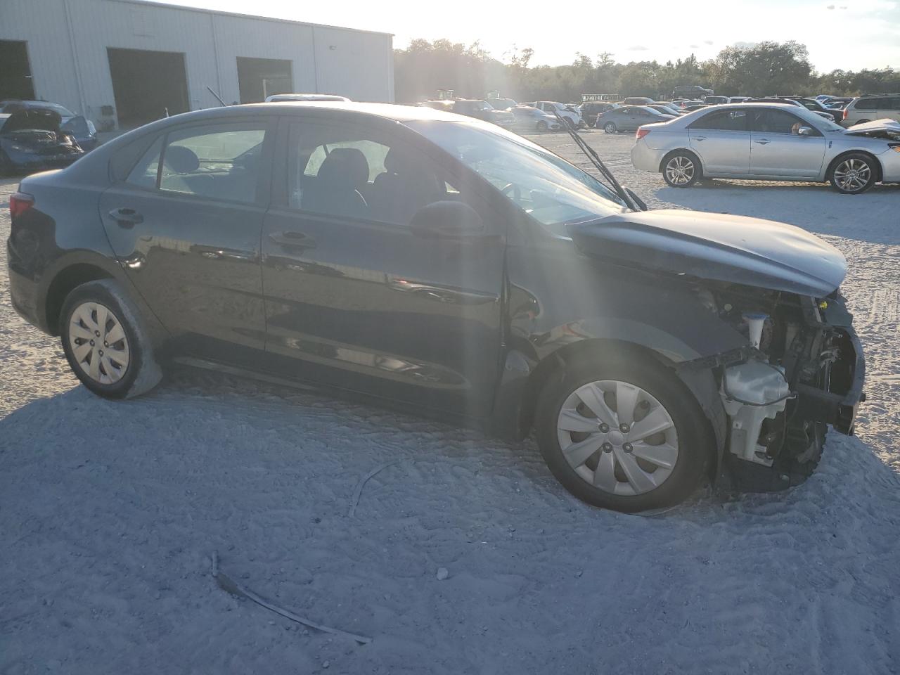 2018 KIA Rio VIN 3KPA24AB1JE144011 Copart auction photo, front end damage thumbnail 4