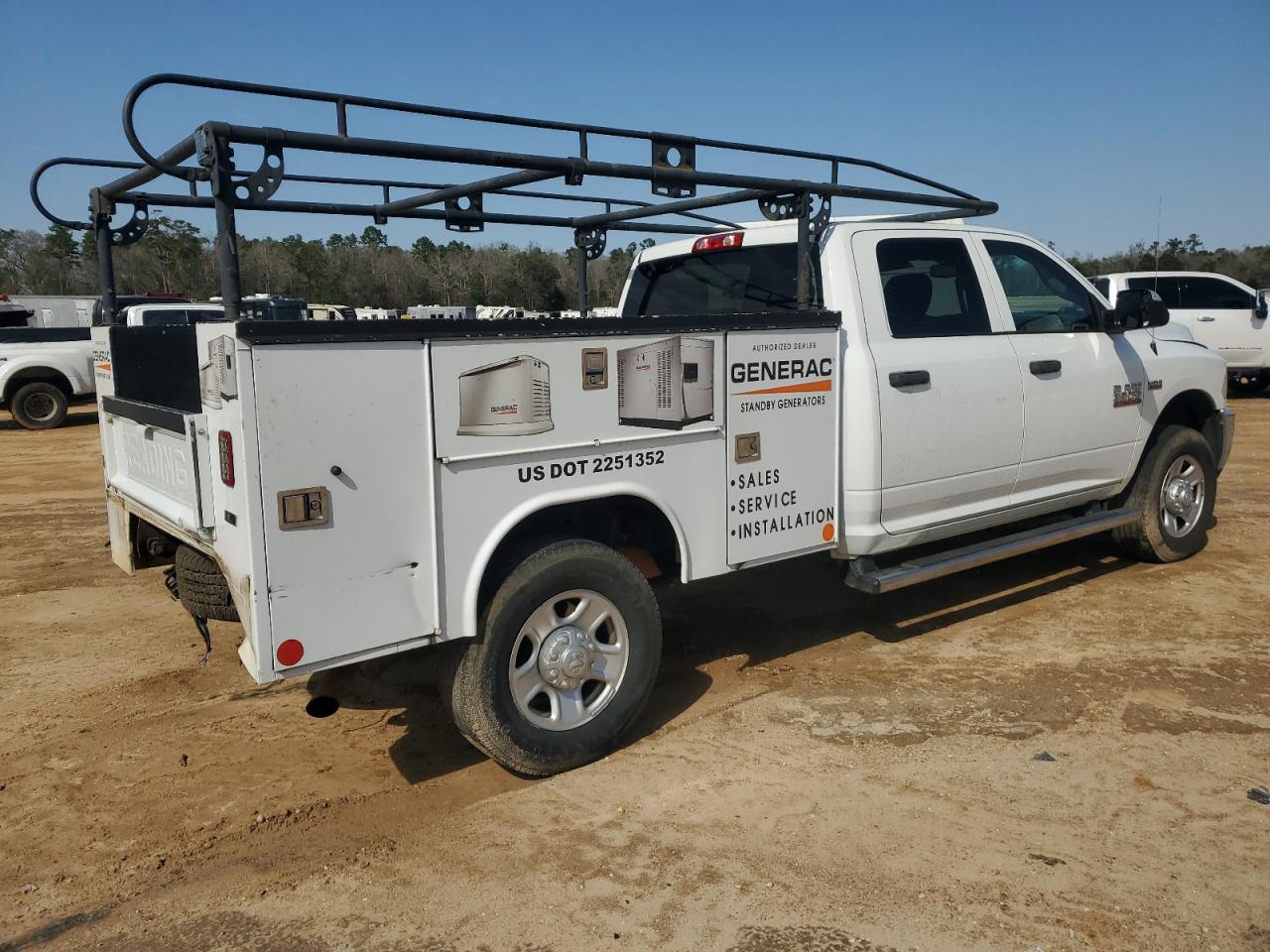 2018 RAM 3500 VIN 3C63R3GJ9JG266995 Copart auction photo, rear end damage thumbnail 3