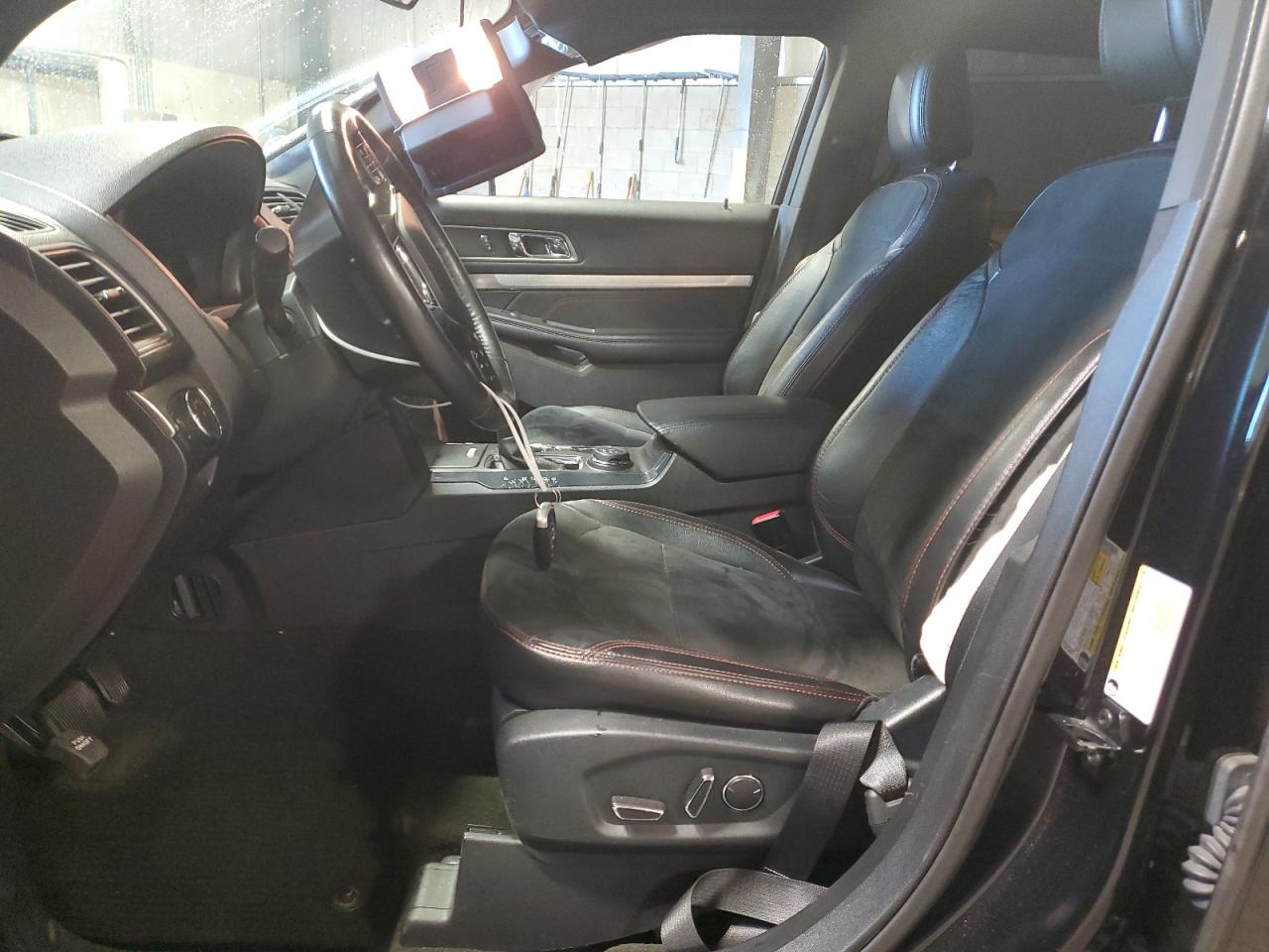 2018 Ford Explorer VIN 1FM5K8D80JGC20984 Copart auction photo, side / front end damage thumbnail 7