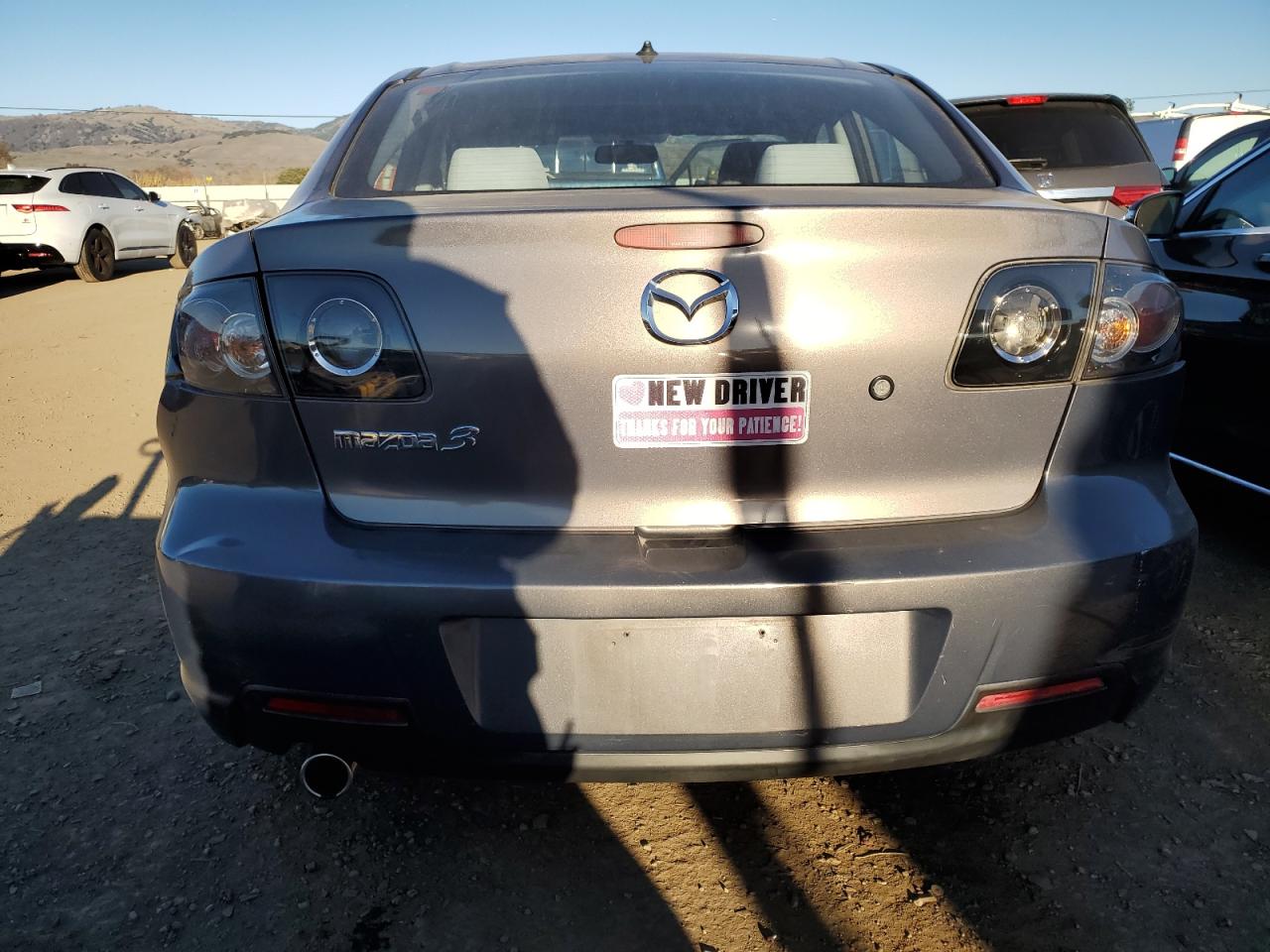 2007 Mazda 3 VIN JM1BK324271660176 Copart auction photo, rear end / front end damage thumbnail 6