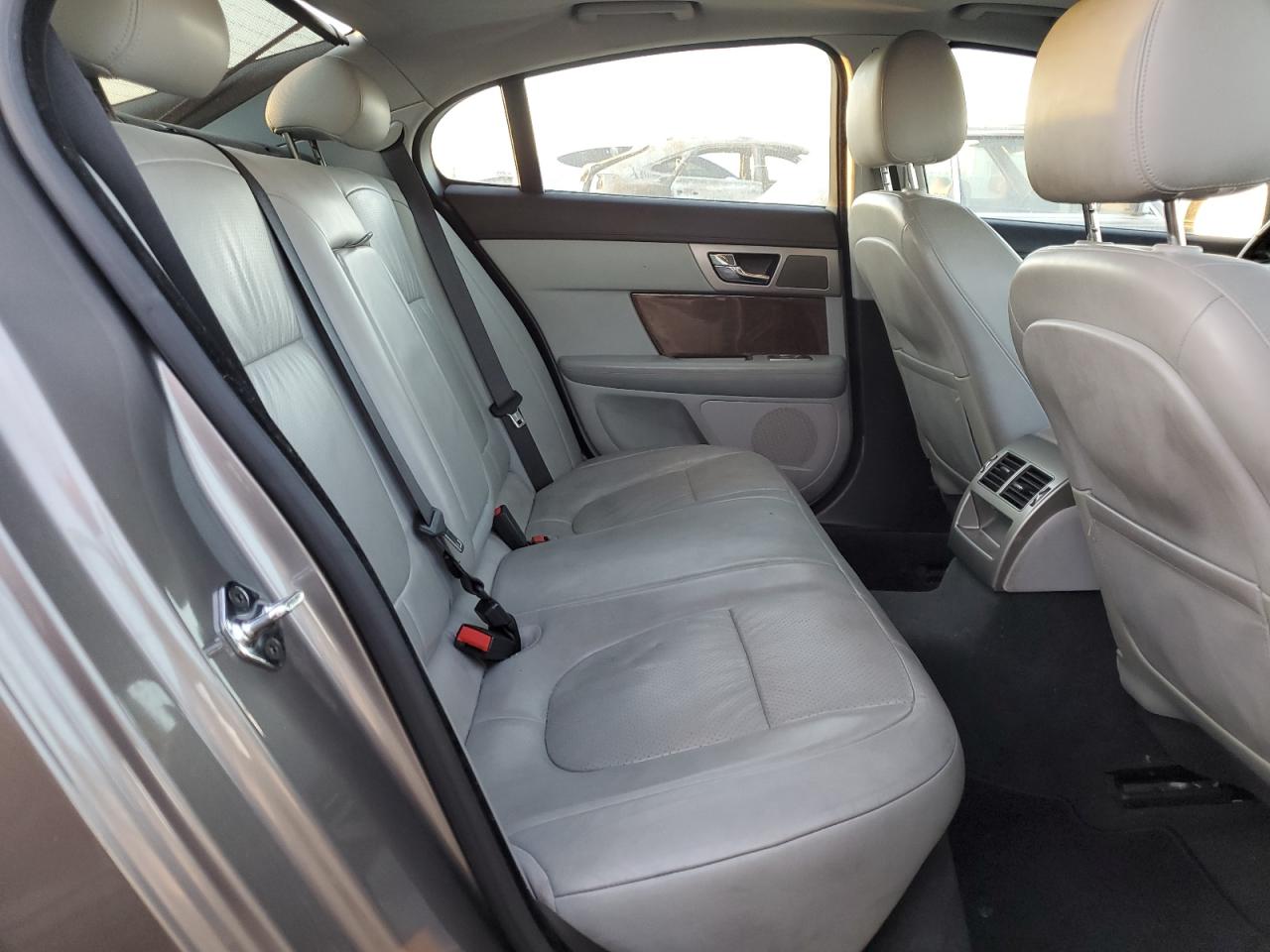 2009 Jaguar XF VIN SAJWA06B69HR12714 Copart auction photo, front end damage thumbnail 10