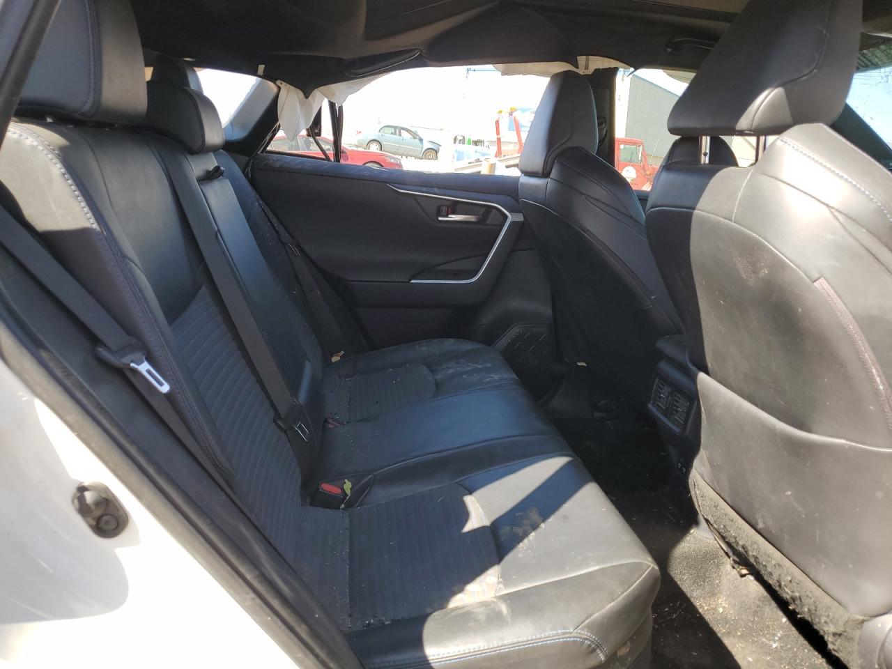 2020 Toyota RAV 4 VIN JTMEWRFV6LJ030016 Copart auction photo, rollover damage thumbnail 11