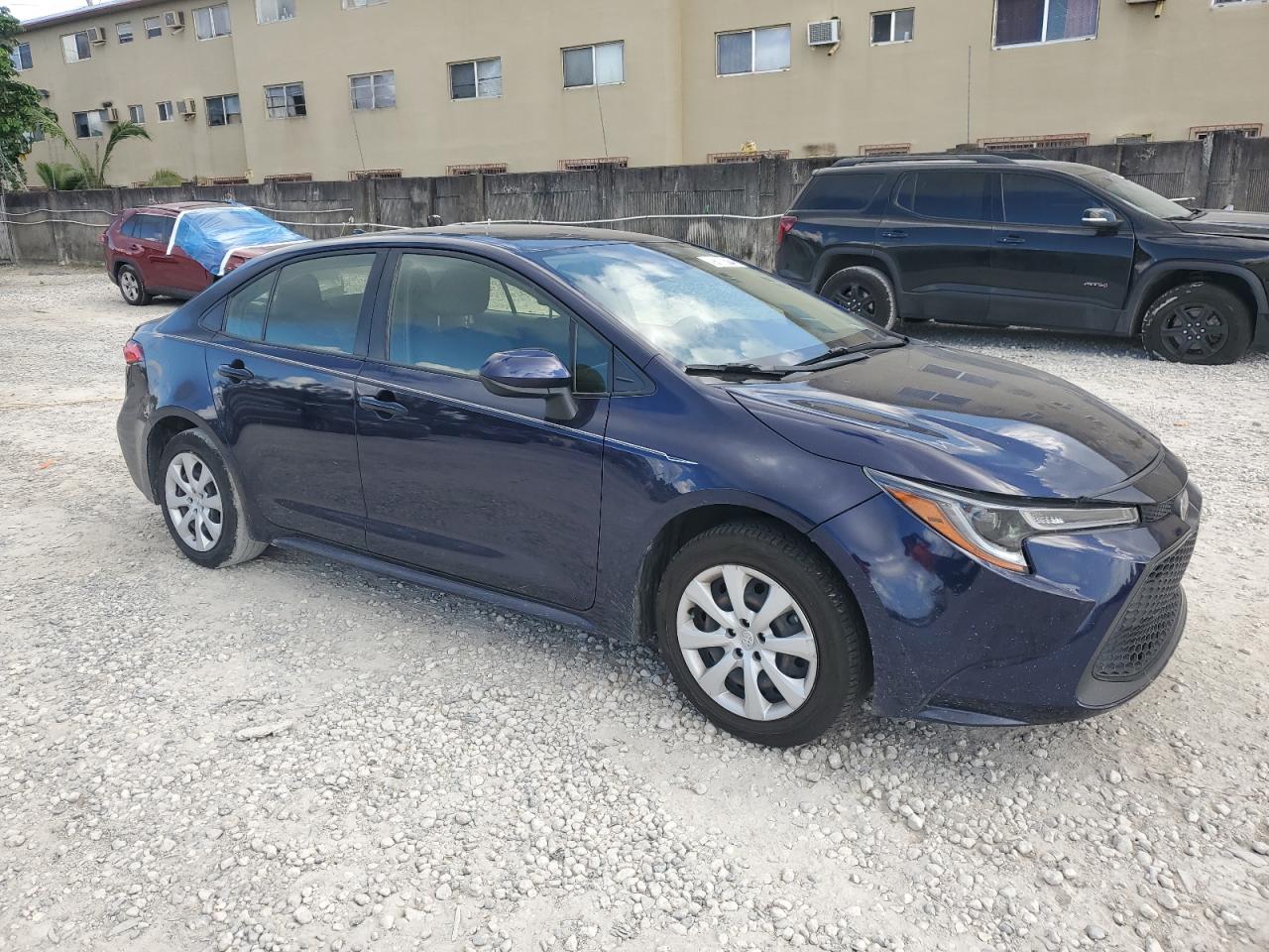 2021 Toyota Corolla VIN JTDEPMAE3MJ137713 Copart auction photo, front end damage thumbnail 4