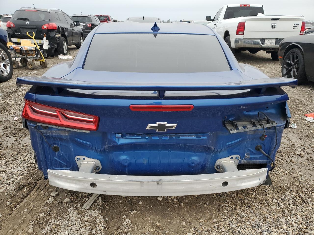 2018 Chevrolet Camaro VIN 1G1FK1R65J0160306 Copart auction photo, stripped / vandalism damage thumbnail 6