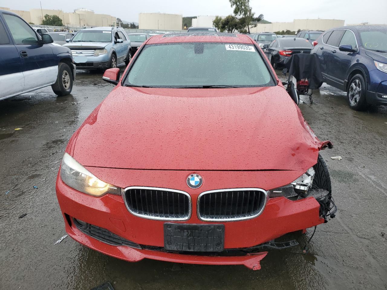 2014 BMW 3er VIN WBA3B1G50ENS79889 Copart auction photo, front end / side damage thumbnail 5