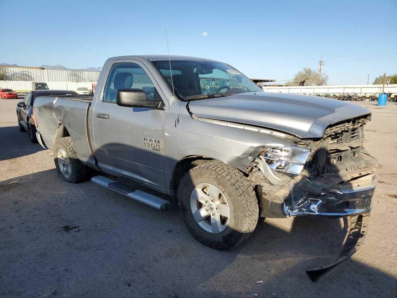 2019 RAM 1500 VIN 3C6JR6AGXKG650730 Copart auction photo, front end / rear end damage thumbnail 4