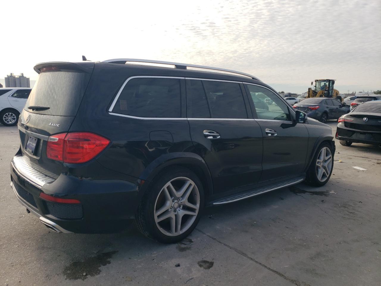 2014 Mercedes-Benz GL-klasse VIN 4JGDF7DE2EA375951 Copart auction photo, front end damage thumbnail 3