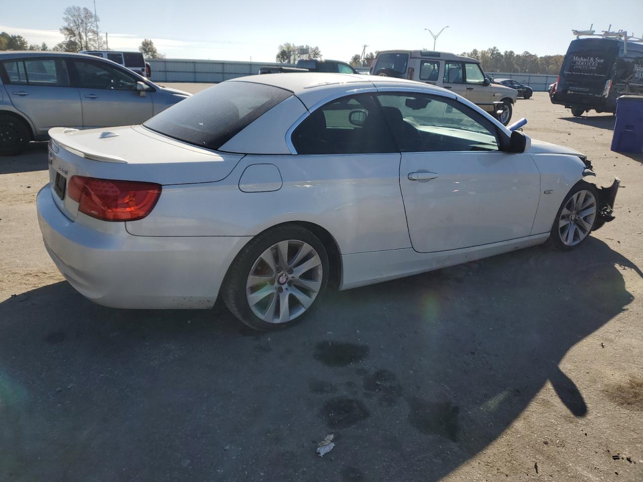 2013 BMW 3er VIN WBADW3C50DJ527820 Copart auction photo, front end damage thumbnail 3