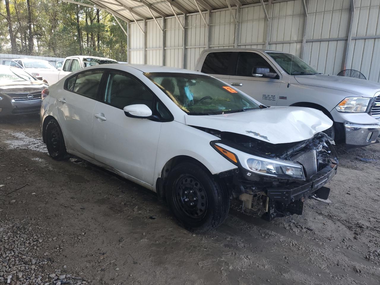 2017 KIA Forte VIN 3KPFK4A73HE115217 Copart auction photo, front end damage thumbnail 4