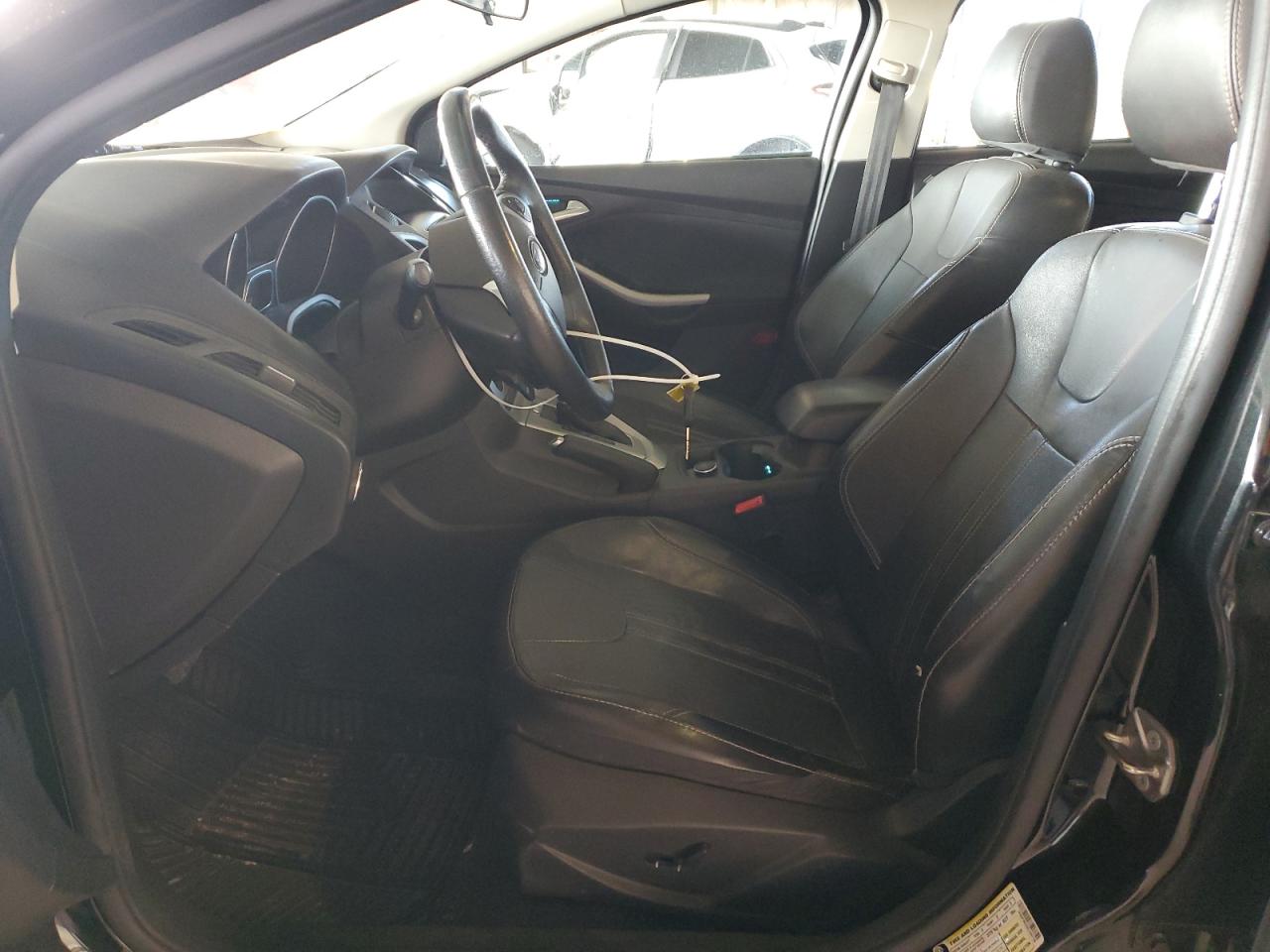 2014 Ford Focus VIN 1FADP3K25EL326739 Copart auction photo, front end damage thumbnail 7