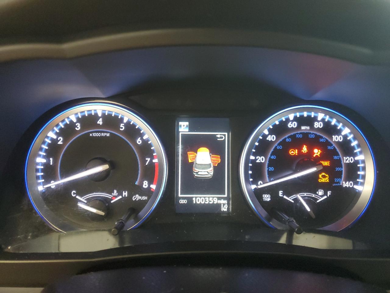 2019 Toyota Highlander VIN 5TDJZRFH1KS575316 Copart auction photo, all over damage thumbnail 9
