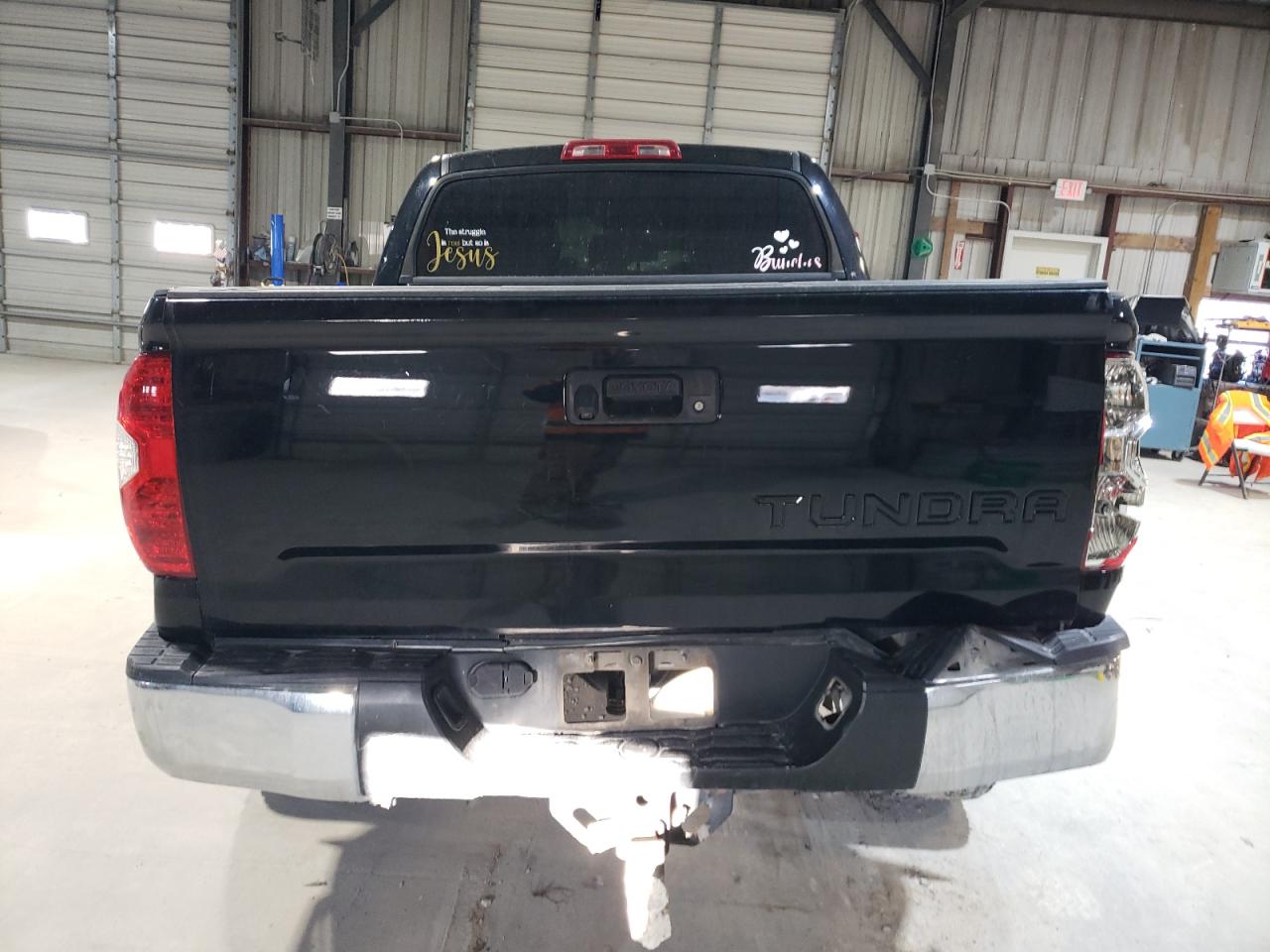 2019 Toyota Tundra VIN 5TFHY5F15KX815443 Copart auction photo, front end / side damage thumbnail 6
