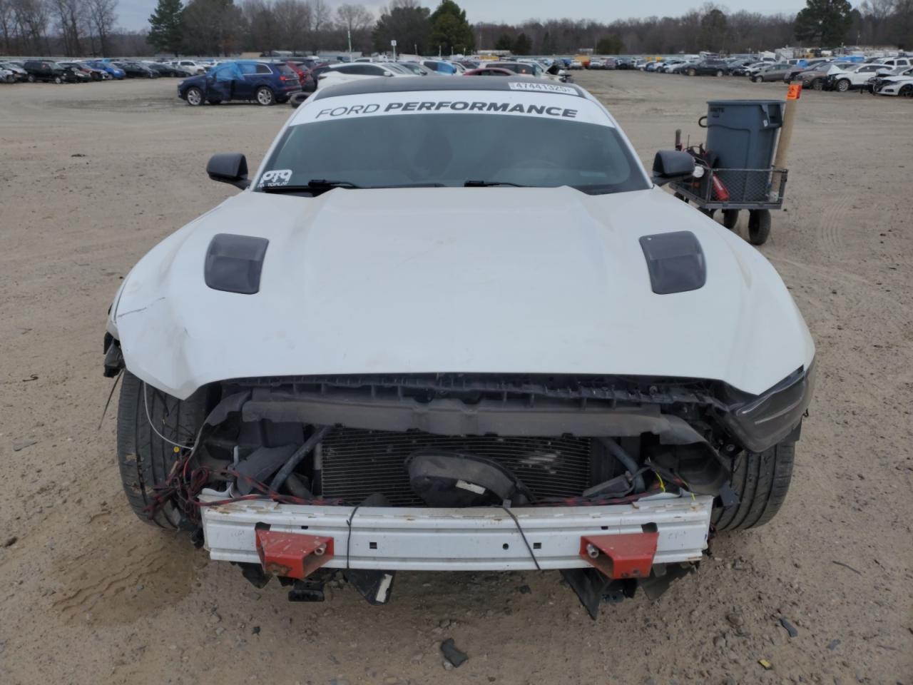 2015 Ford Mustang VIN 1FA6P8CF6F5412641 Copart auction photo, front end / minor dent/scratches damage thumbnail 5